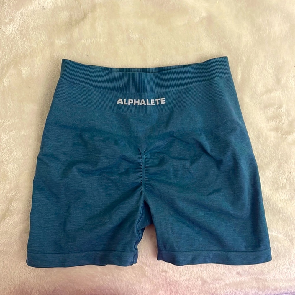 Alphalete Amplify Shorts
